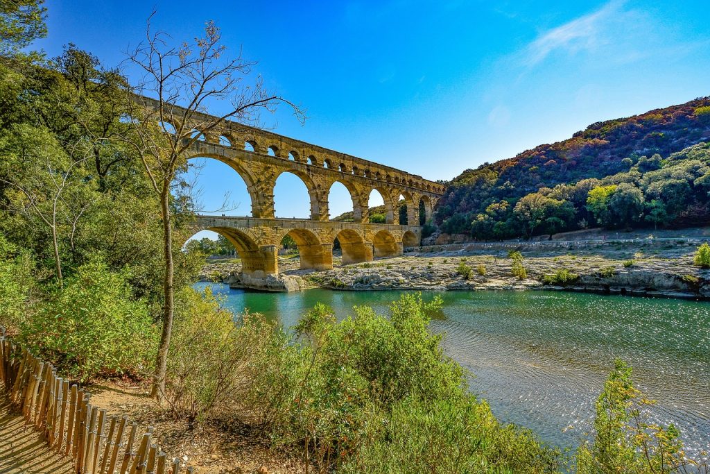 pont du gard, provence, france-1971057.jpg